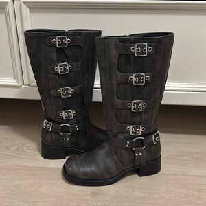 BUCKLE BOOTS